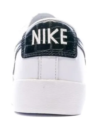 Blazer Low Baskets Blanches Femme Nike 3