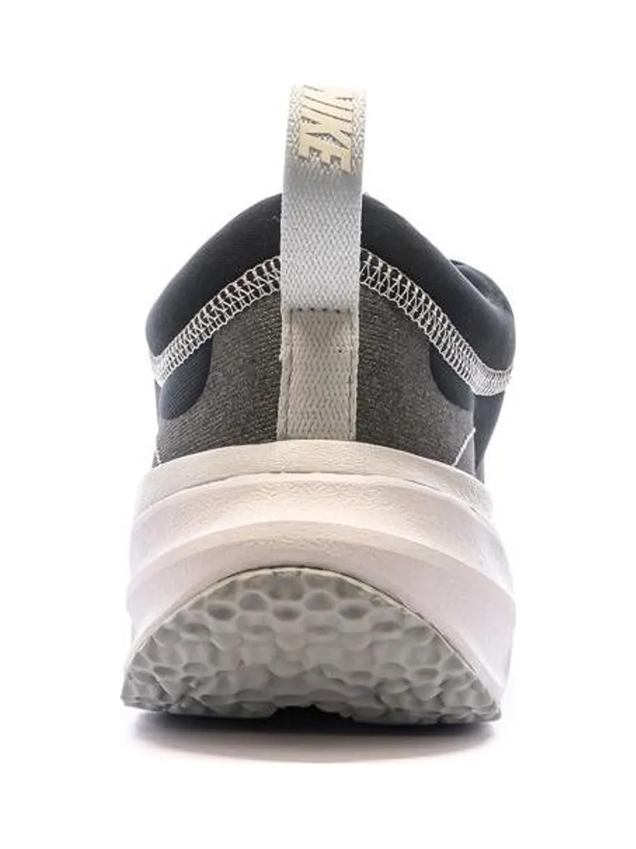 Baskets Noires Femme Nike Spark 4