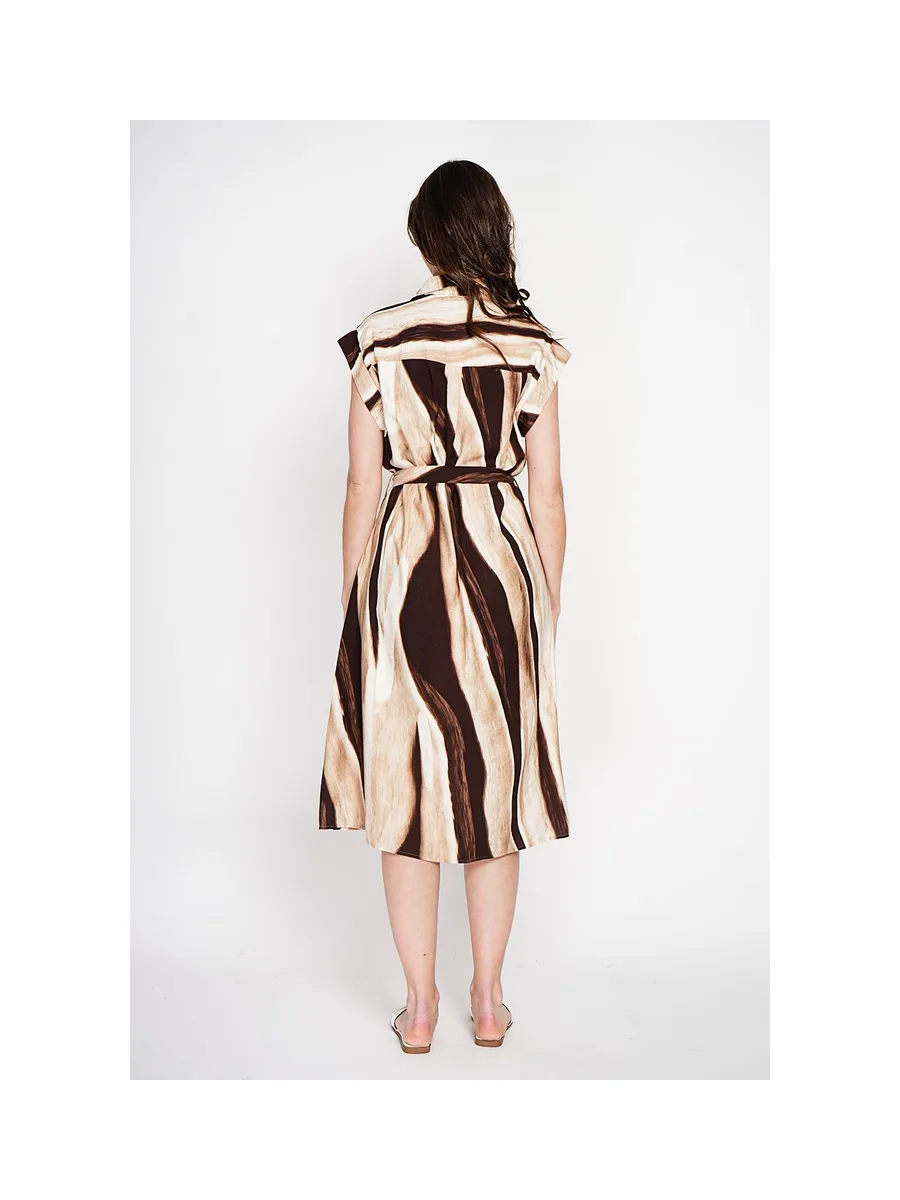 Robe chemise imprimée boutonnée devant avec ceinture 11