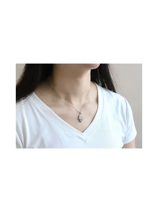 Collier Bellarose Perfume — Main de Fatma 3