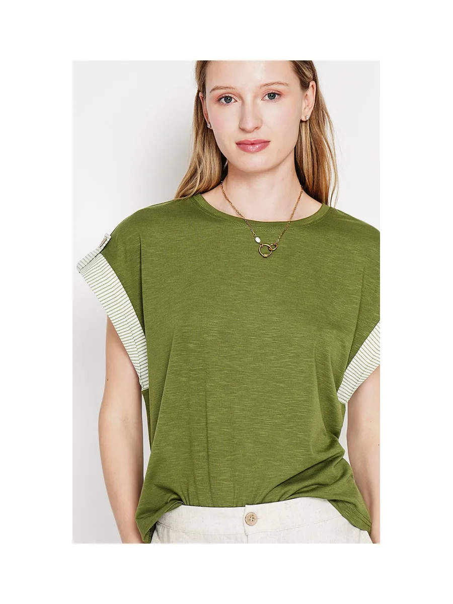 T-shirt col rond coupe oversize manches court avec patte boutons 16