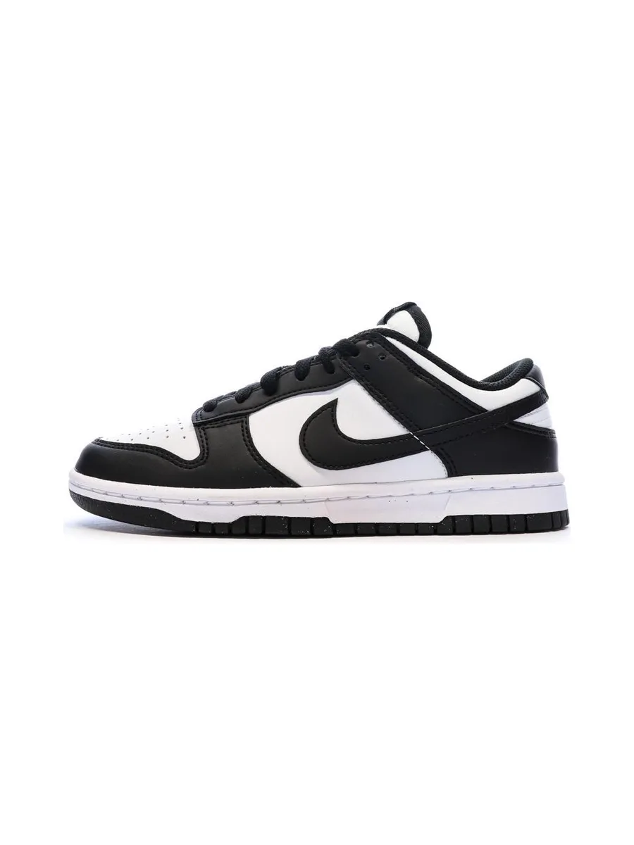 Dunk Low Baskets Blanches/Noires Femme Nike 1