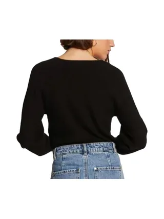 Pull Noir Femme Morgan MPANDA 2
