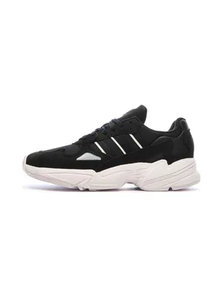Baskets Noires/Blanches Femme Adidas Falcon 1