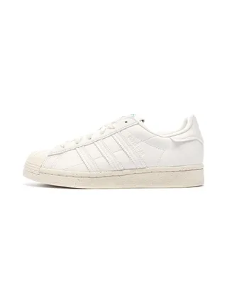 Baskets Blanches Homme Adidas Superstar FW2292 1