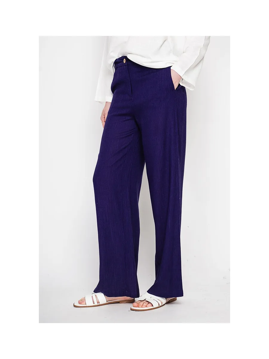 Pantalon coupe large et droite poches latérale fermeture zippée 11