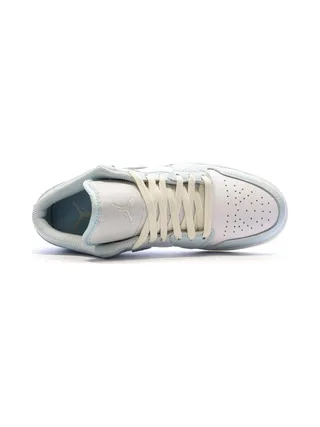 Baskets Bleu Clair/Écru Homme Nike Air Jordan 1 Low 4