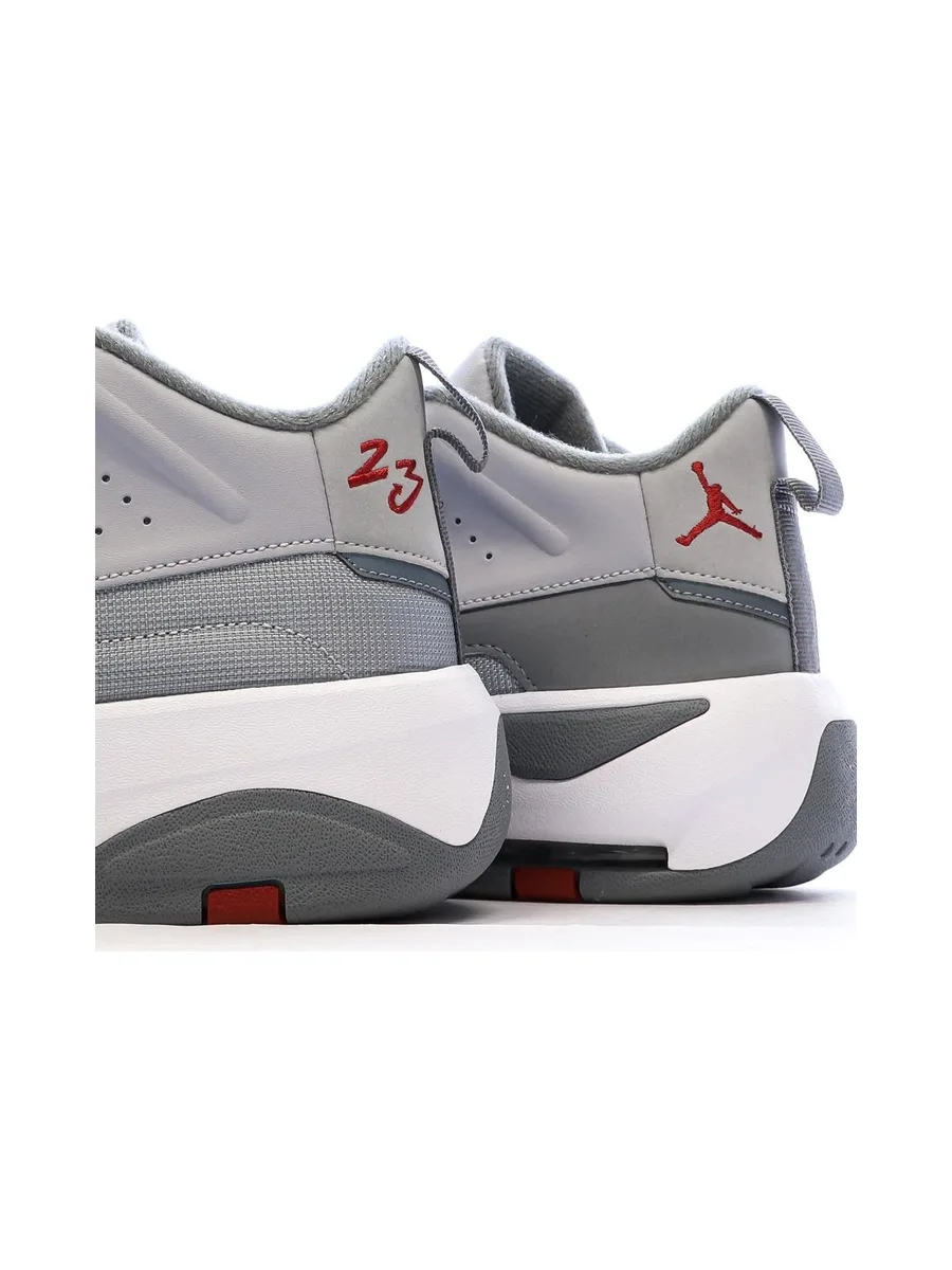 Baskets Grises Homme Nike Jordan Max Aura 7 8