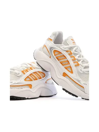 Baskets Blanches/Oranges Femme Adidas Ozmillen 7