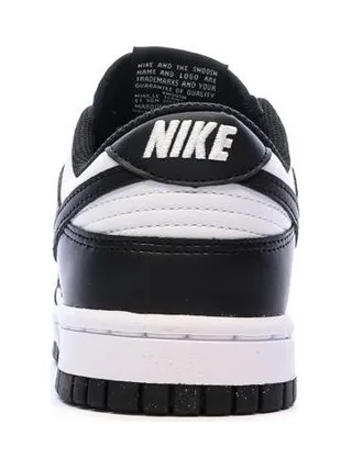 Dunk Low Baskets Blanches/Noires Femme Nike 3