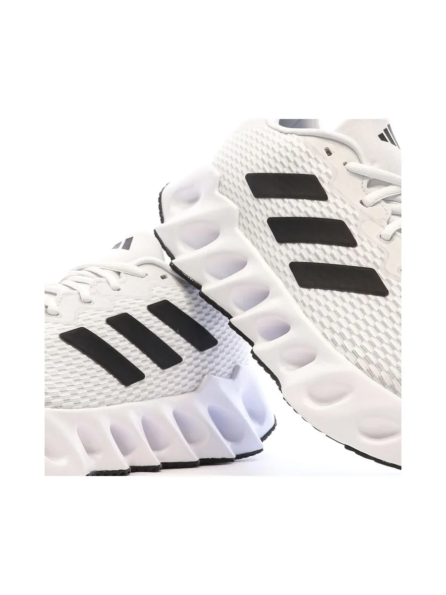 Baskets Blanches/Noires Homme Adidas Switch 8
