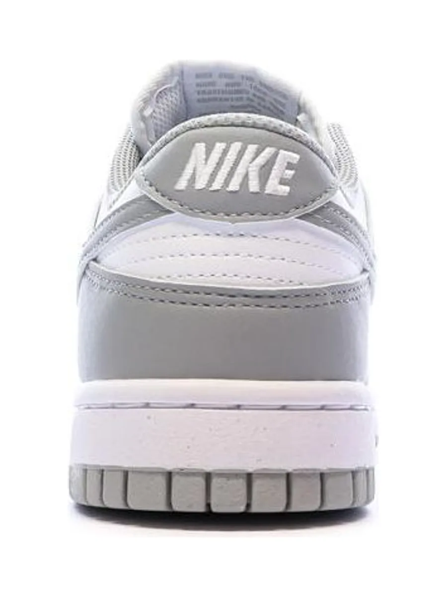 Dunk Low Baskets Blanches/Grises Femme Nike 3