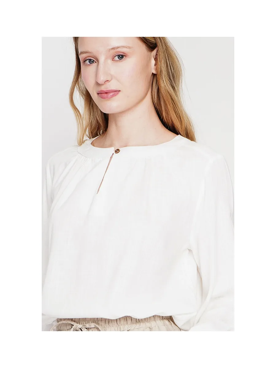 Blouse col tunisien boutonné devant à manche longues 3