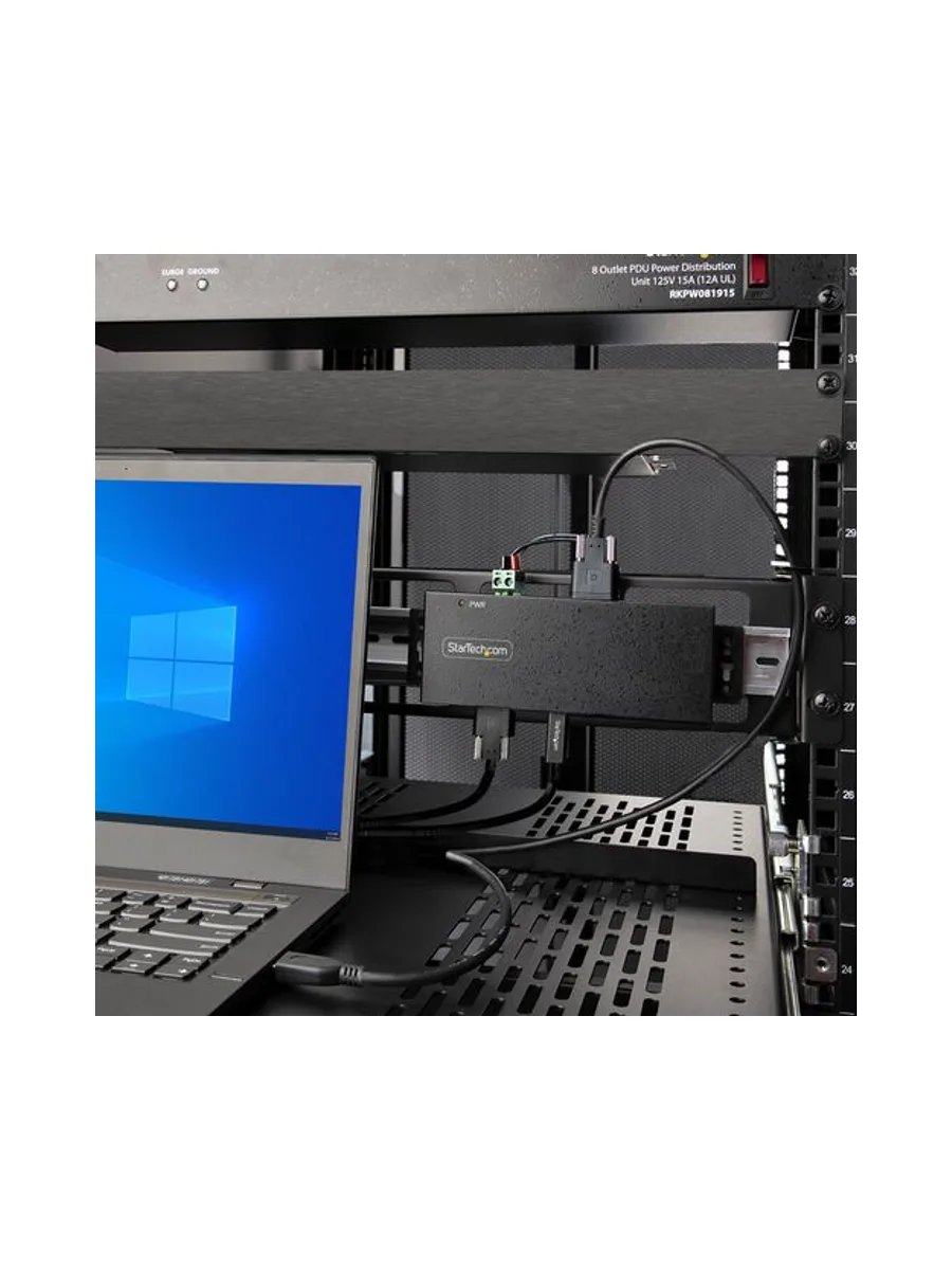 StarTech.com HB31C5A2CME interface hub 9