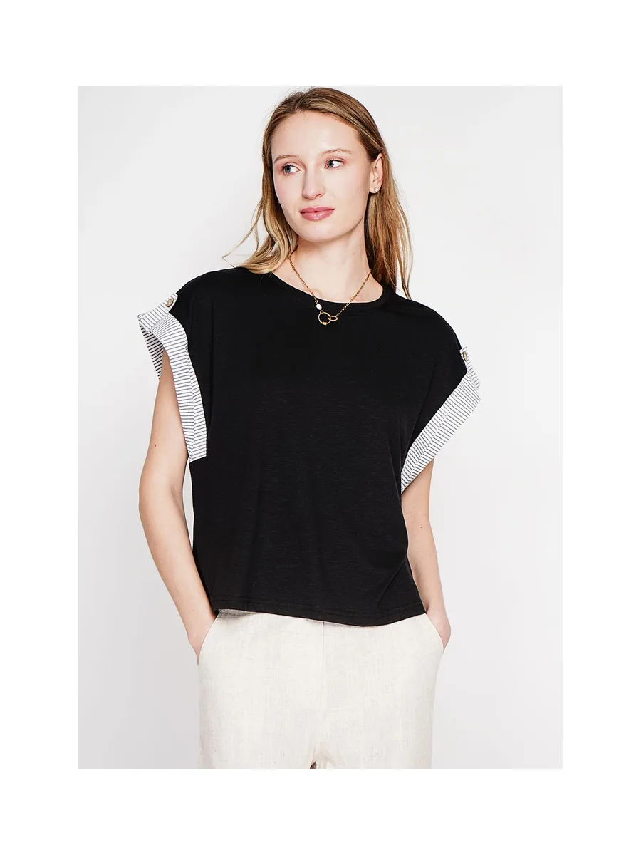 T-shirt col rond coupe oversize manches court avec patte boutons 21