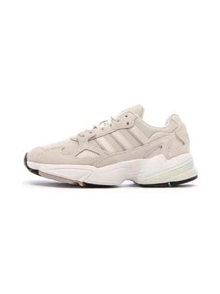 Baskets Beiges Femme Adidas Falcon 1