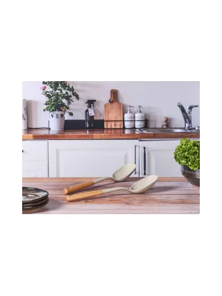 Couverts à salade en bois et silicone GUNNAR 4