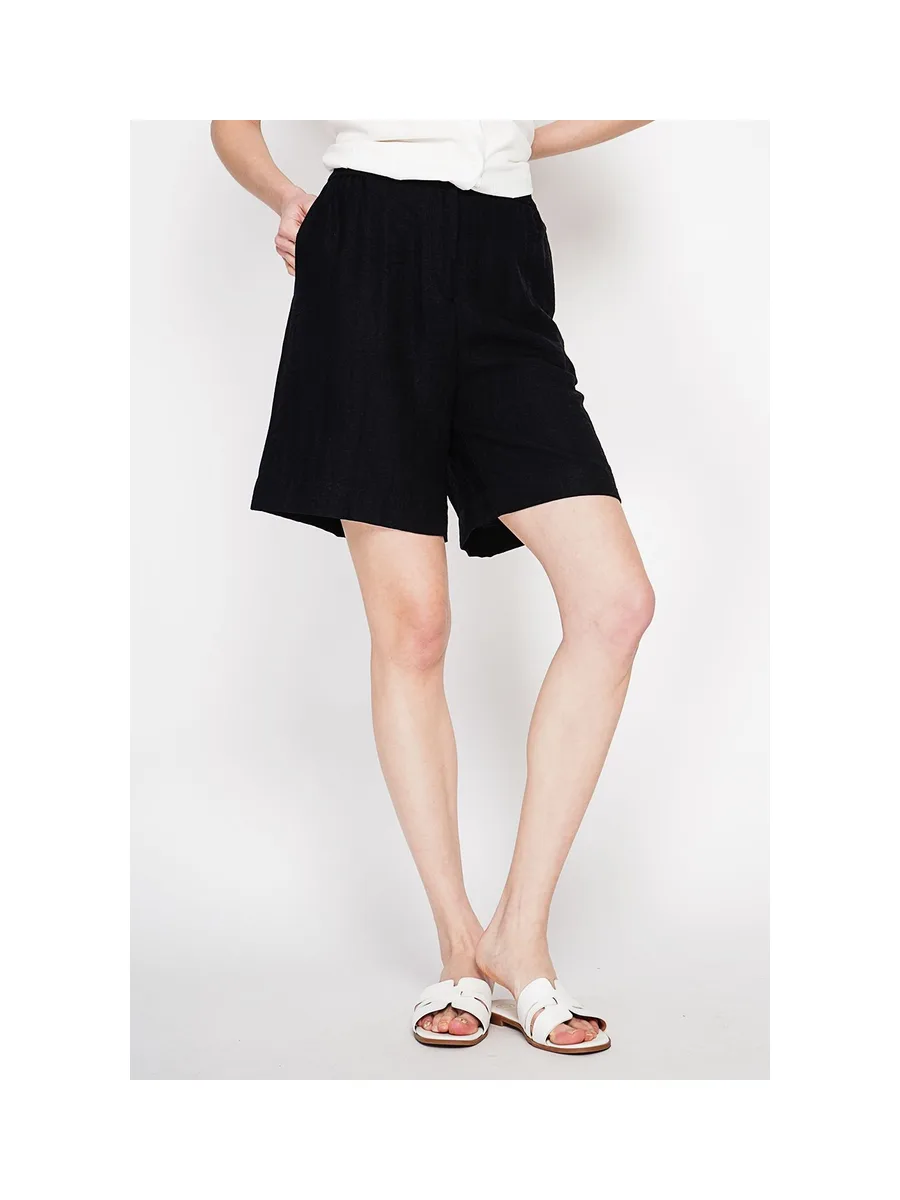 Bermuda taille haute coupe droite avec poche latérale 13