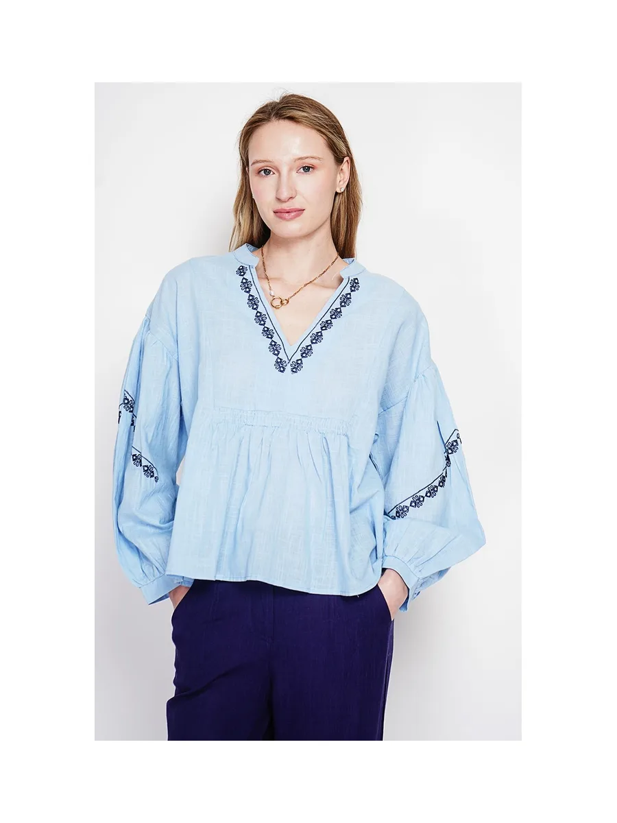Blouse col tunisien en brodé à manches longues 17