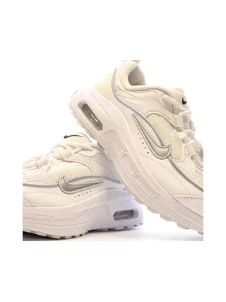 Baskets Blanches Femme Nike W Air Max Bliss 7