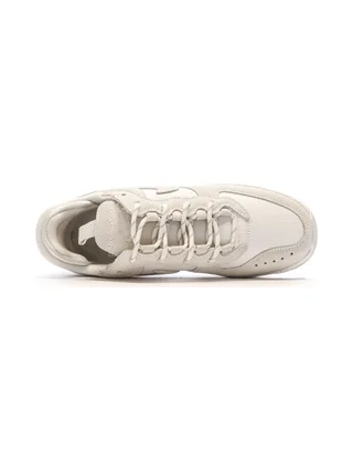 Baskets Beiges/Blanches Femme Nike Air Force 1 Wild 4