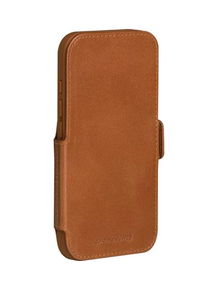 Copenhagen iPhone 17 Pro Tan 4