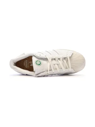 Baskets Blanches Homme Adidas Superstar FW2292 4