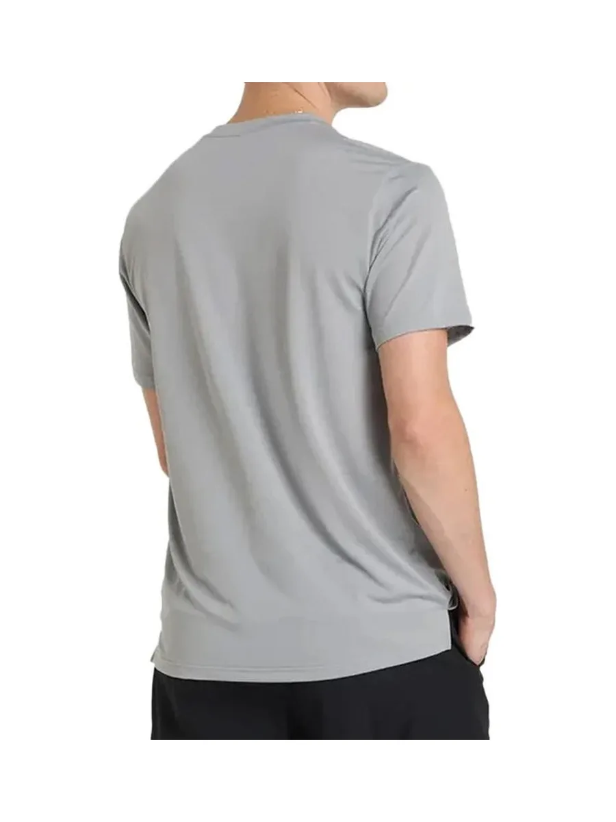 T-Shirt Gris Homme New Balance MT51801 3
