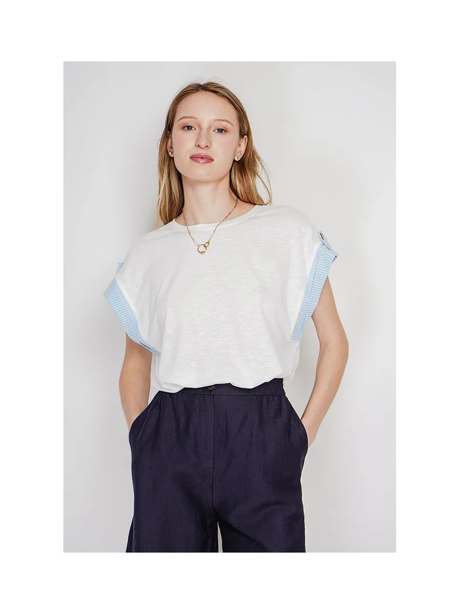 T-shirt col rond coupe oversize manches court avec patte boutons 4
