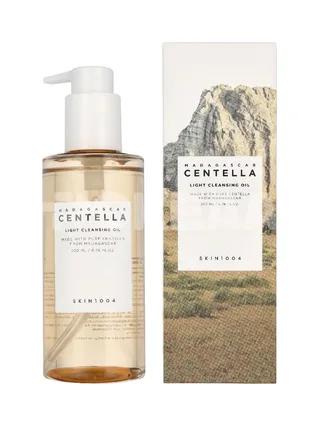 Skin1004 Madagascar Centella Light Cleansing Oil 200ml 1