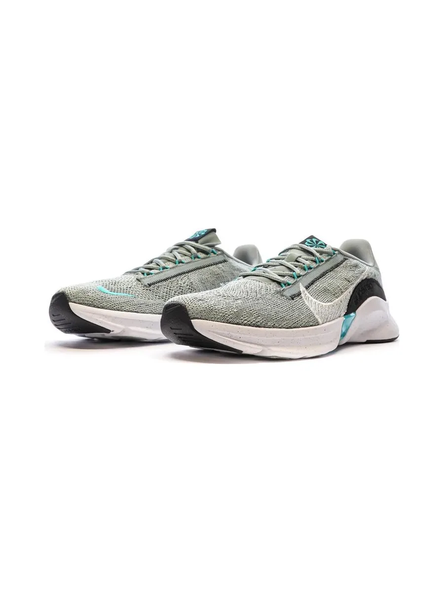 Chaussures de Running Grise Homme Nike Superrep 6
