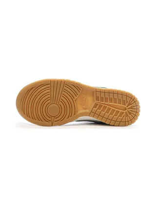 Baskets Blanches/Vertes Femme Nike Dunk Low 5