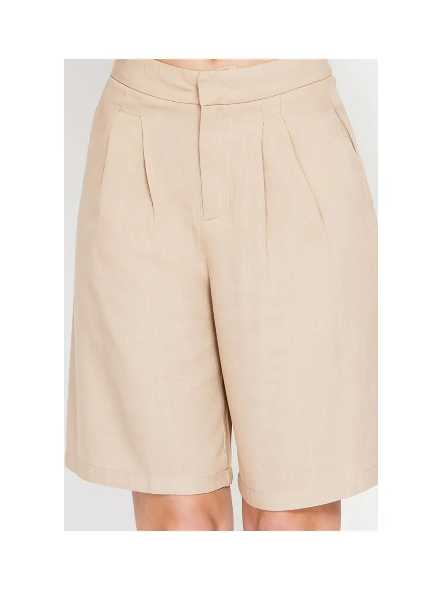 Bermuda taille haute , coupe droite avec poche latérale 7