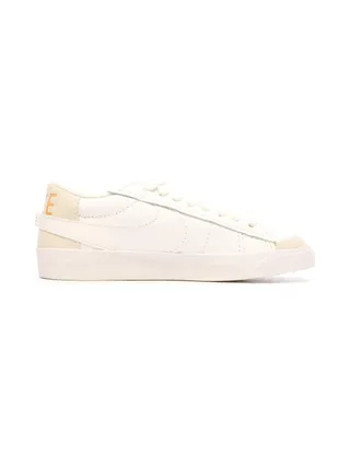 Baskets Blanches/Orange Mixte Nike Blazer Low 77 Jumbo 2