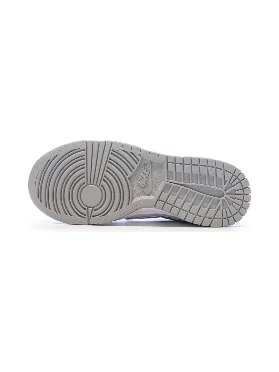Dunk Low Baskets Blanches/Grises Femme Nike 5