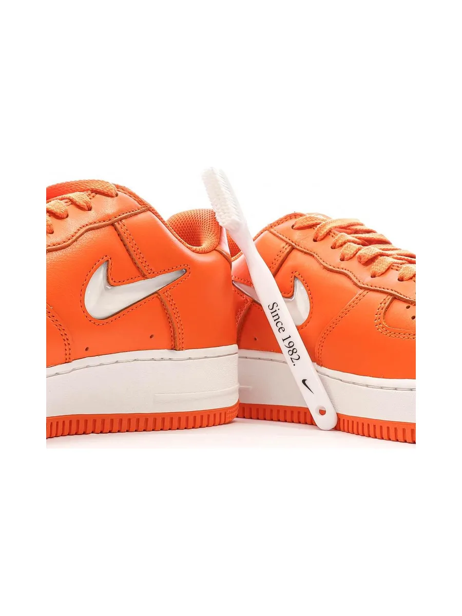 Baskets Oranges Homme Nike Air Force 1 Low 7