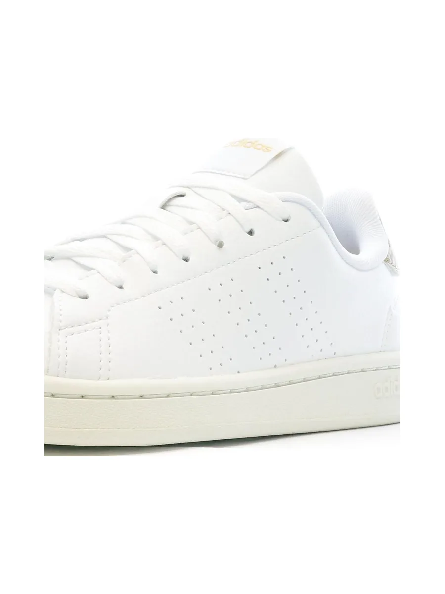 Baskets Blanches/Léopard Femme Adidas Advantage 7