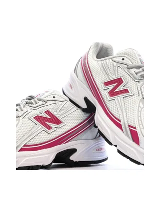 Baskets Blanches/Fushia Femme New Balance 740 7