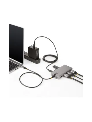 USB-C Triple-Monitor Multiport Adapter 8