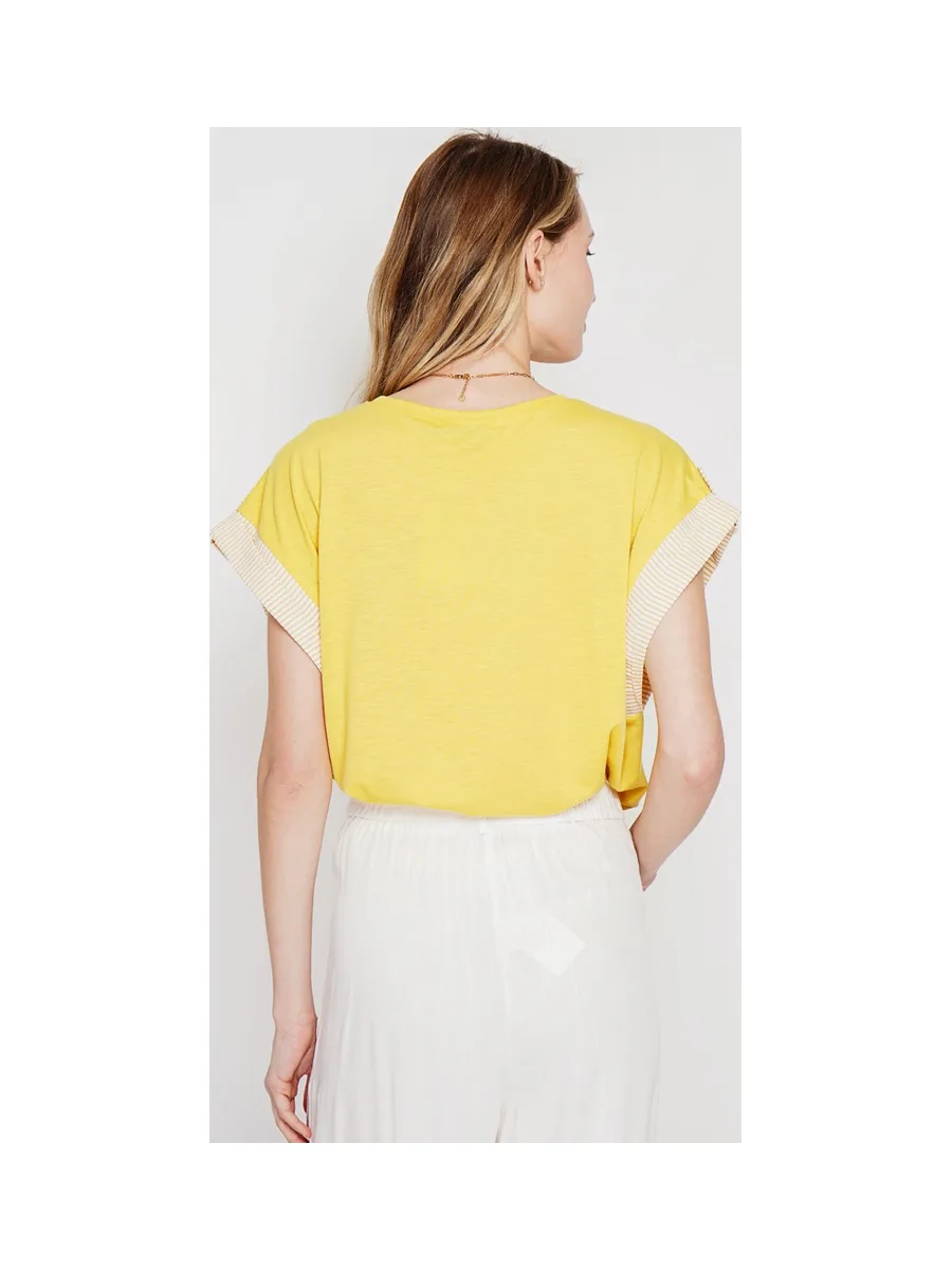 T-shirt col rond coupe oversize manches court avec patte boutons 12