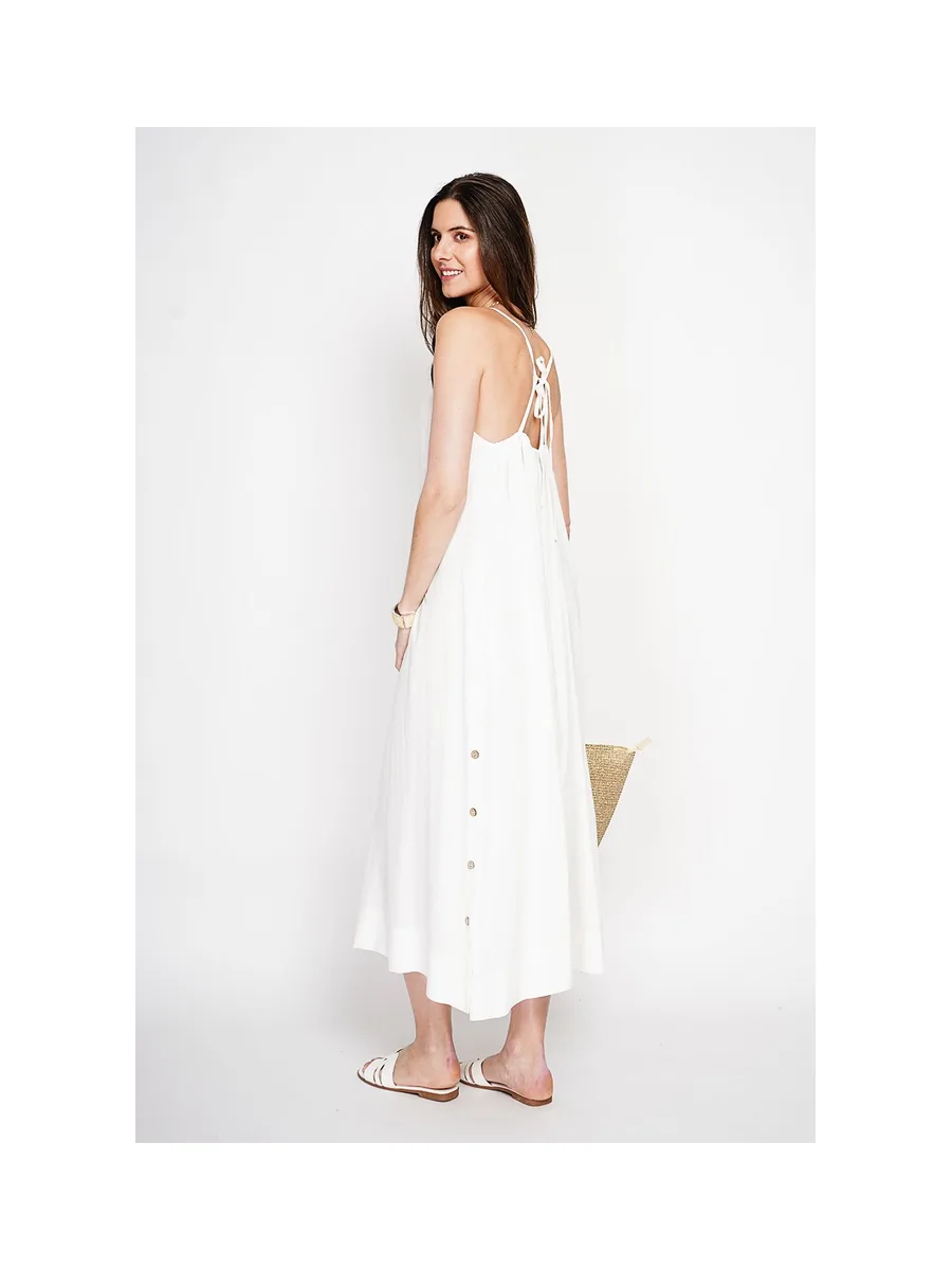 Robe longue en bretelle boutonnage sur les cotes 3