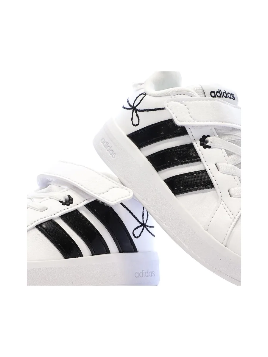 Baskets Blanche/Noir Fille Adidas Grand Court 3.0 Girls 8