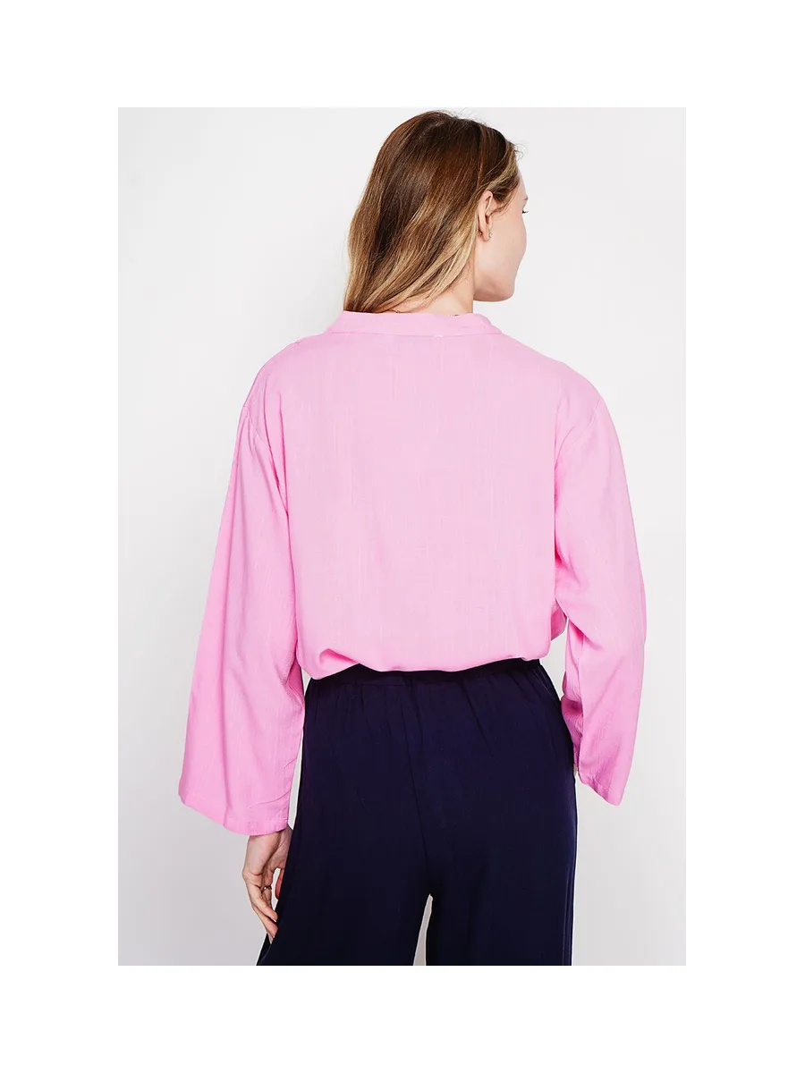 Blouse coupe ample col V en type polo à manches courtes 11