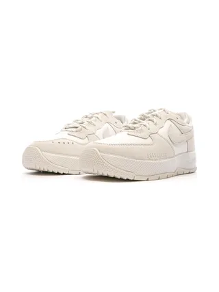 Baskets Beiges/Blanches Femme Nike Air Force 1 Wild 6