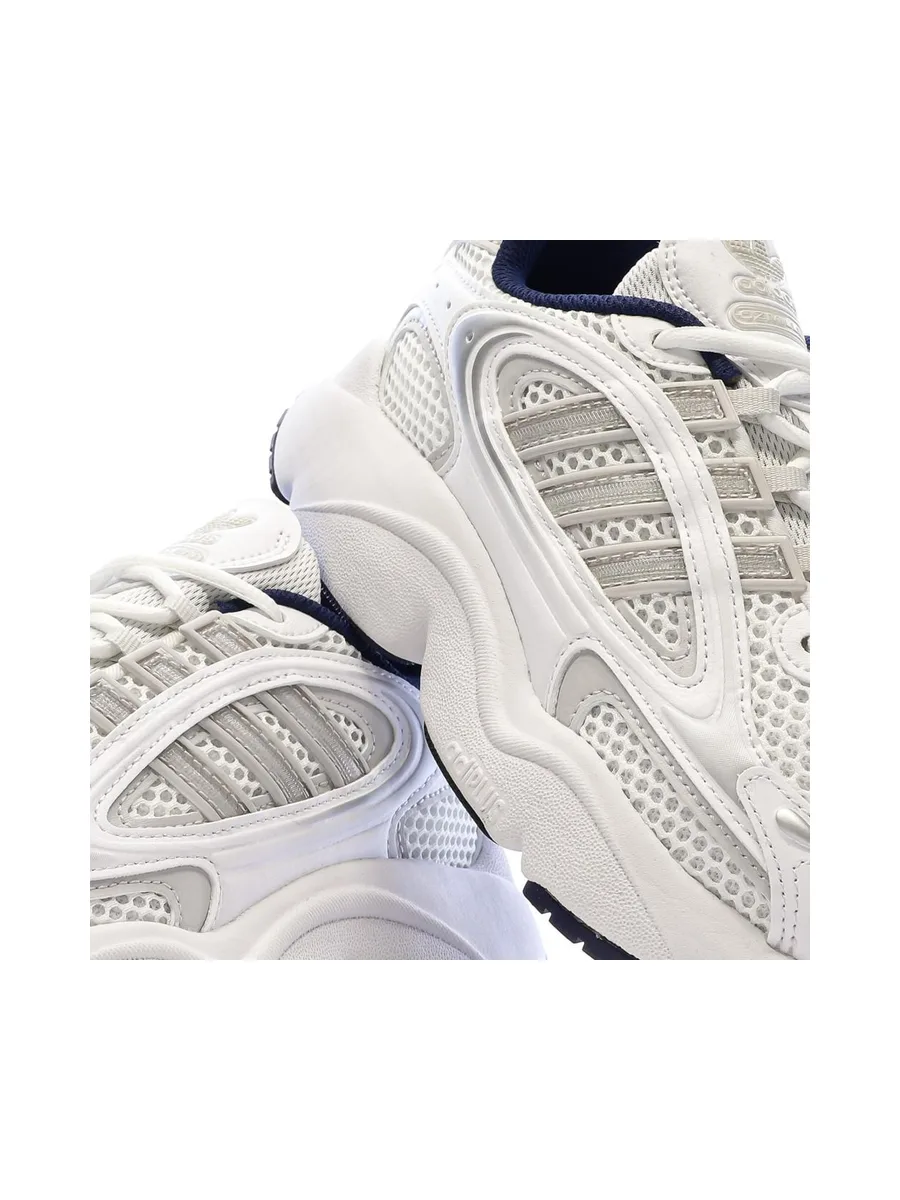 Baskets Blanches/Grises Femme Adidas Ozmillen 8