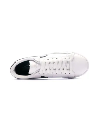 Blazer Low Baskets Blanches Femme Nike 4
