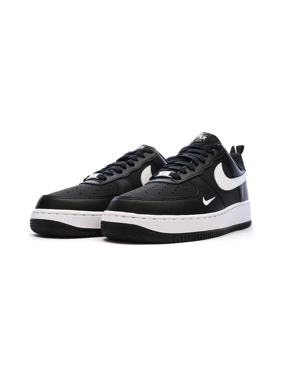 Baskets Noires/Blanches Femme Nike Air Force 1 '07 7