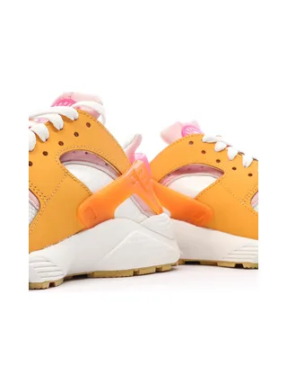 Baskets Oranges Femme Nike Air Huarache 7