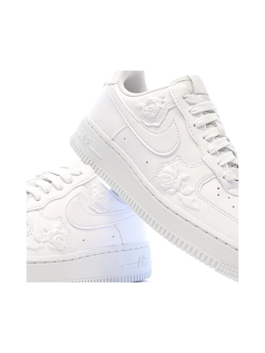 Baskets Blanche Femme Nike Air Force 1 '07 8