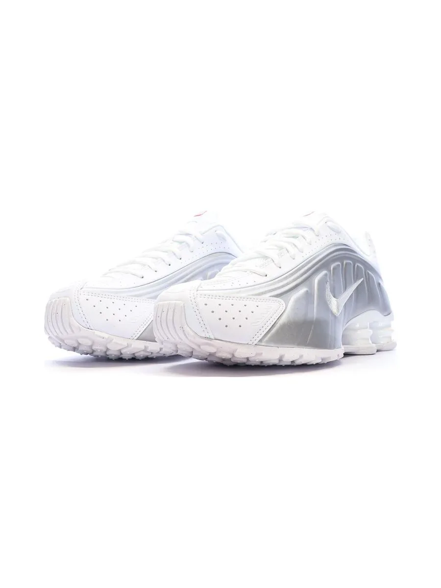 Baskets Blanches Homme Nike Shox R4 7